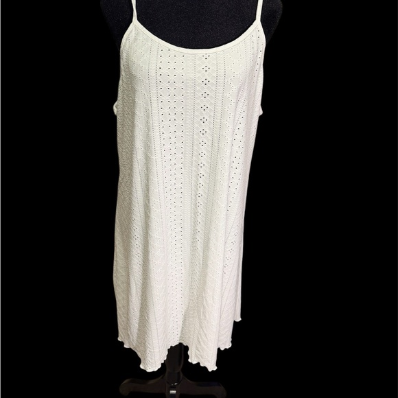 Dresses & Skirts - White Eyelet Nightdress or Sundress